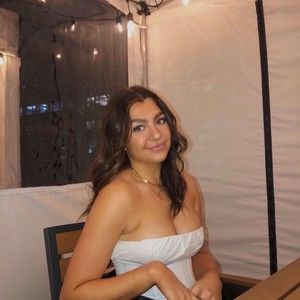 Meet your Posher, Krystal